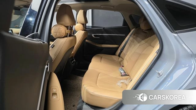 Hyundai Sonata D Edge (DN8) 2024 Светло-серебряный цвет из Кореи, фото 3