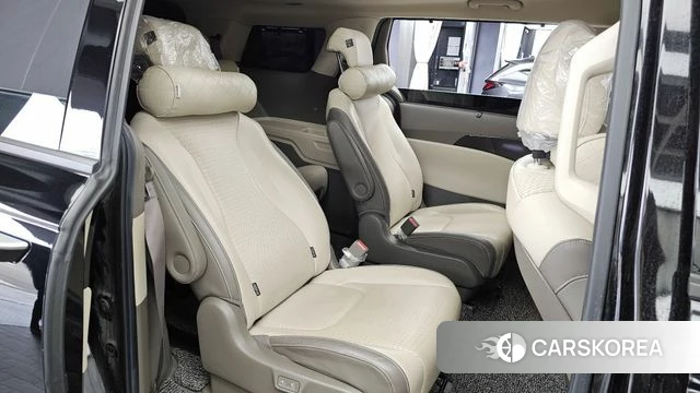 Kia Carnival 4th generation 2021 Черный из Кореи, фото 3