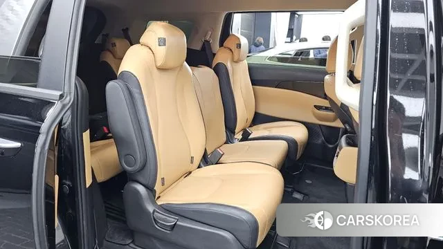 Kia Carnival 4th generation 2023 Черный из Кореи, фото 3