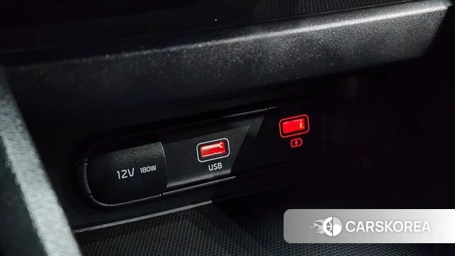 Kia The New K3 2nd generation 2022 Белый из Кореи, фото 3