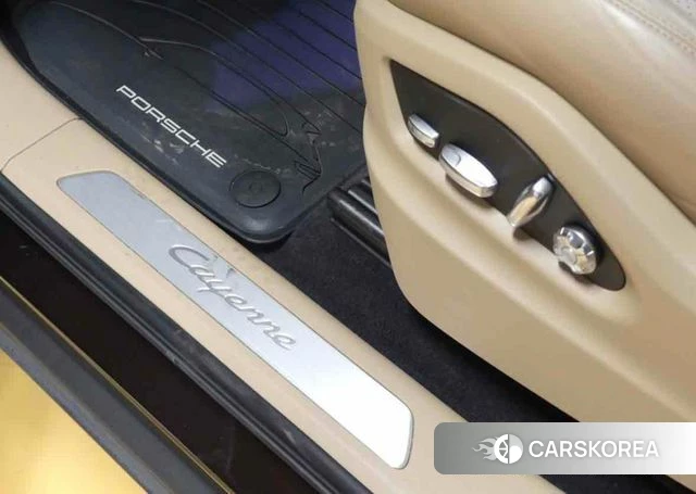 Porsche Cayenne (PO536) 2019 Коричневый из Кореи, фото 3