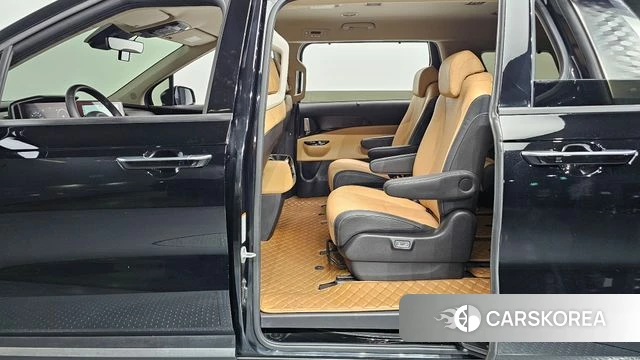 Kia Carnival 4th generation 2022 Черный из Кореи, фото 3