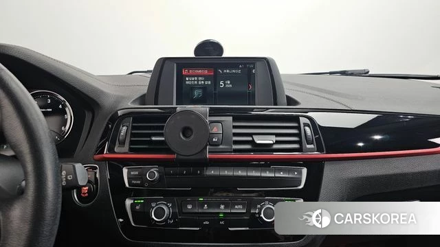 BMW 1 Series (F20) 2019 Белый из Кореи, фото 3