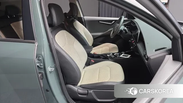 Kia Di Ol Nu Niro 2022 Темно-зеленый из Кореи, фото 3