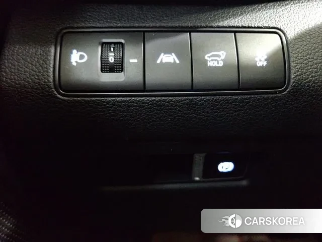 Hyundai The New Santa Fe 2021 Белый из Кореи, фото 3