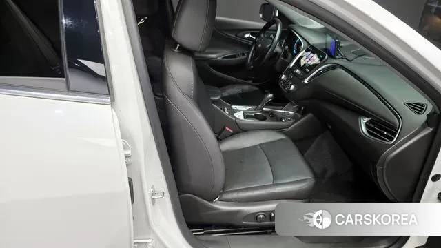 Chevrolet (GM Daewoo) All New Malibu 2018 Белый из Кореи, фото 3