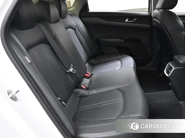 Kia K5 3rd generation 2020 Белый из Кореи, фото 3