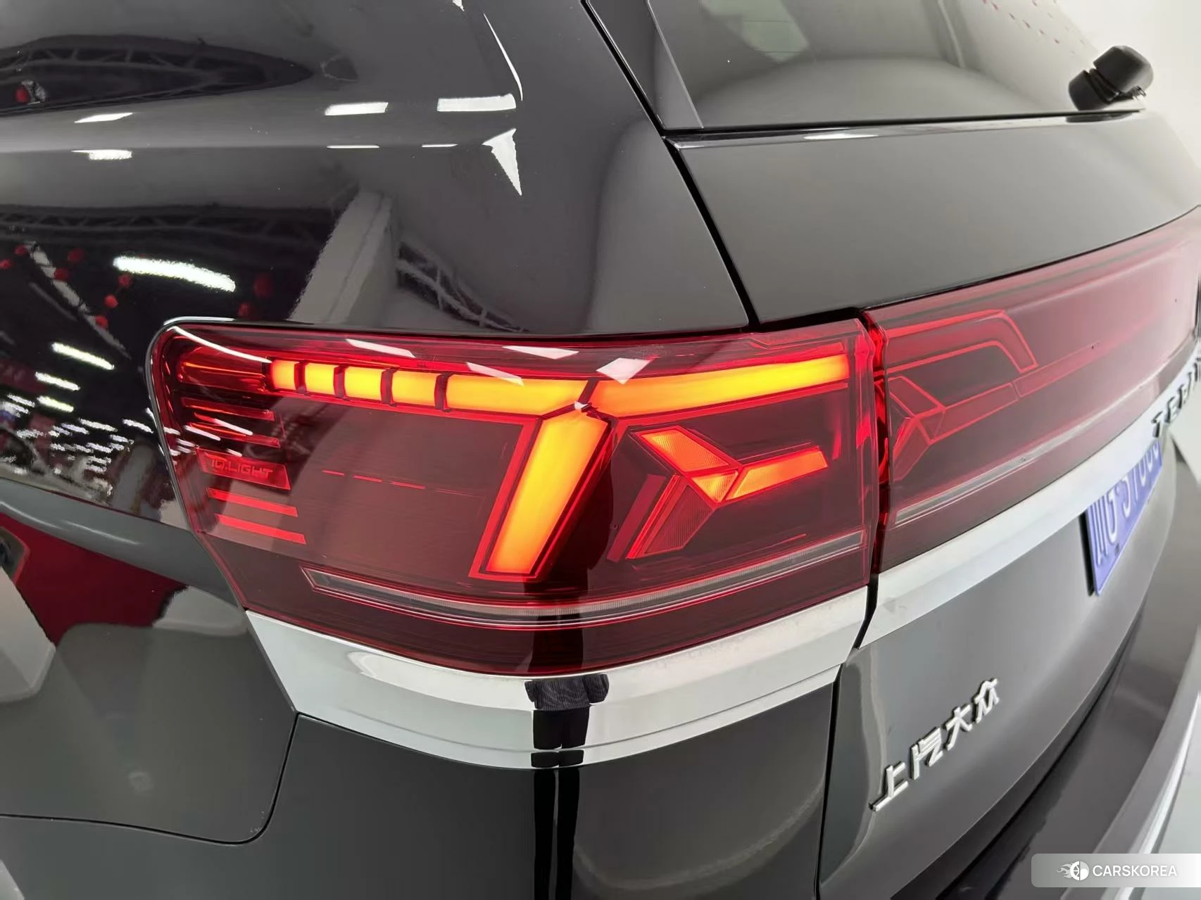 Volkswagen Tourang 2021 Черный из Китая, фото 3
