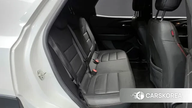 Chevrolet (GM Daewoo) Trailblazer 2021 Белый из Кореи, фото 3