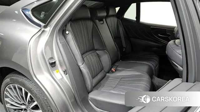 Lexus LS500 5th generation 2024 Серый из Кореи, фото 3