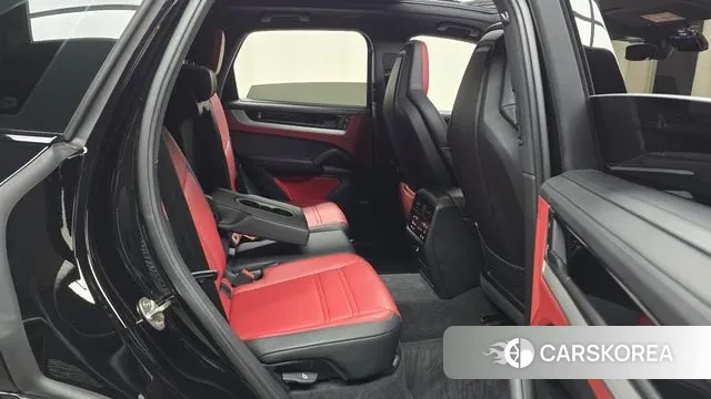 Porsche Cayenne (PO536) 2024 Черный из Кореи, фото 3