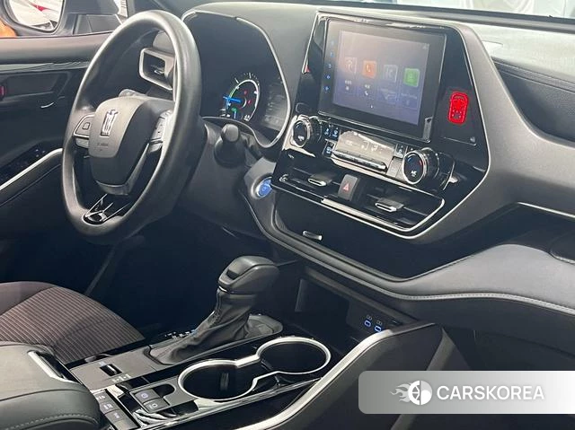 Toyota Crown Lufang 2021 Белый из Китая, фото 3