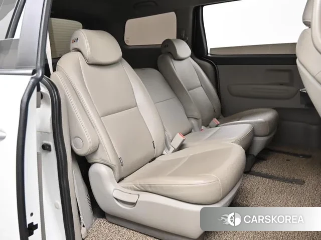 Kia The New Carnival 2018 Белый из Кореи, фото 3