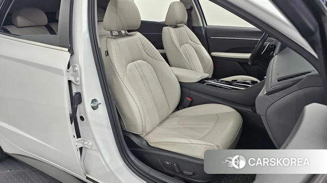 Hyundai Sonata (DN8) 2020 Белый из Кореи, фото 3