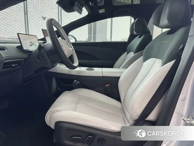 Nissan N7 2025 Серебристо-серый из Китая, фото 3