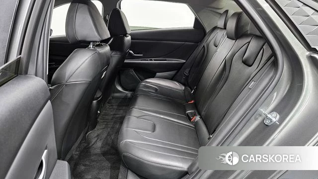 Hyundai The New Avante (CN7) 2024 Темно-зеленый из Кореи, фото 3