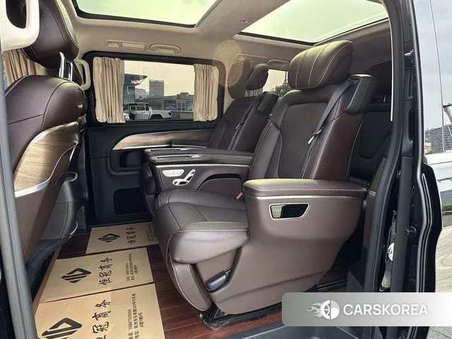 Mercedes-Benz V-class 2022 Черный из Китая, фото 3