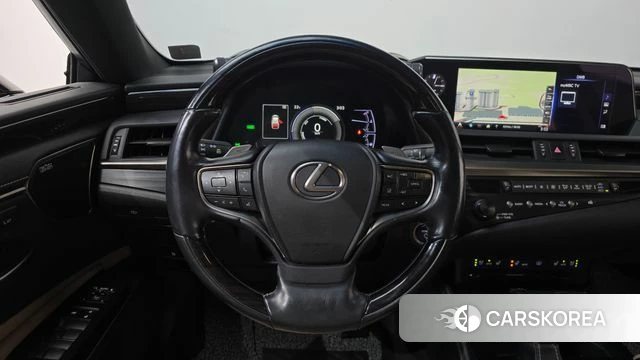 Lexus ES300h 7th generation 2019 Серый из Кореи, фото 3
