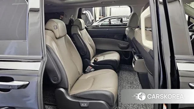 Kia The New Carnival 4th Generation 2025 Черный из Кореи, фото 3