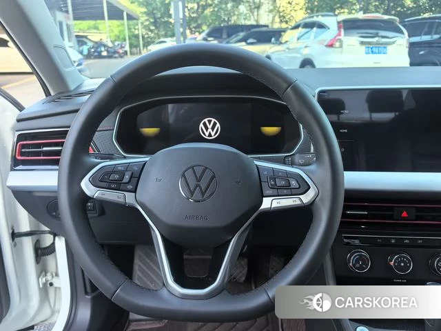 Volkswagen Lavida 2024 Белый из Китая, фото 3