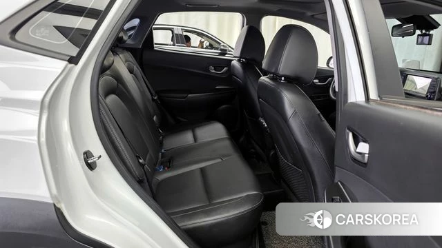 Hyundai Kona 2018 Белый из Кореи, фото 3
