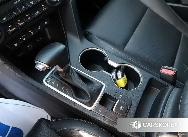 Kia Sportage The Bold 2021 Белый из Кореи, фото 3