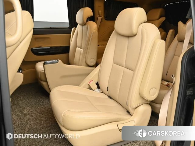 Kia The New Carnival 2018 Черный из Кореи, фото 3