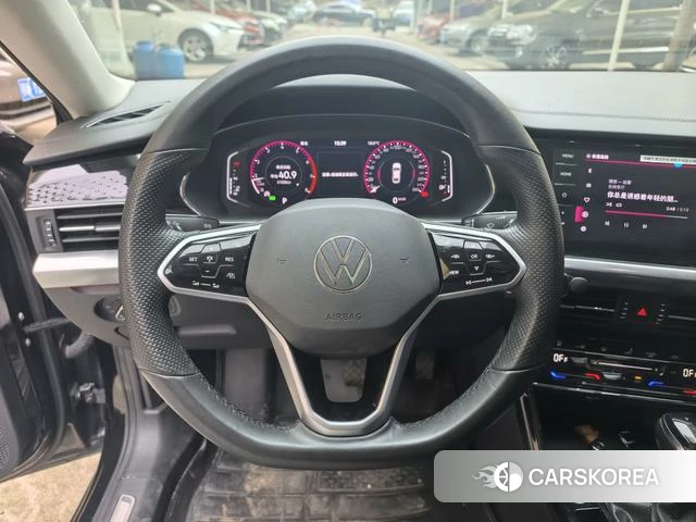 Volkswagen Passat 2023 Черный из Китая, фото 3