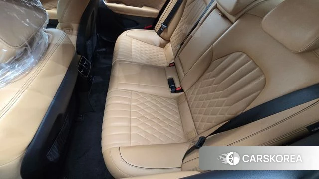 Genesis The New G70 2022 Черный из Кореи, фото 3