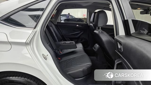 Volkswagen 7th Generation of Jetta 2021 Белый из Кореи, фото 3