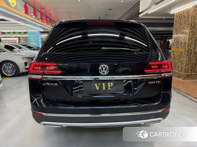 Volkswagen Tourang 2021 Черный из Китая, фото 3