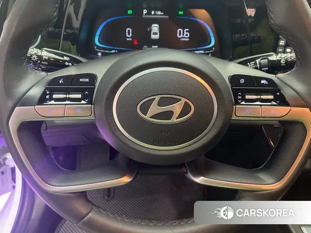 Hyundai The New Avante (CN7) 2024 Белый из Кореи, фото 3