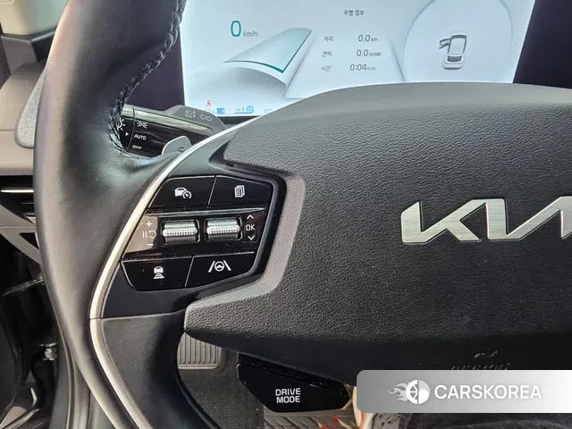 Kia EV6 2022 Серый из Кореи, фото 3