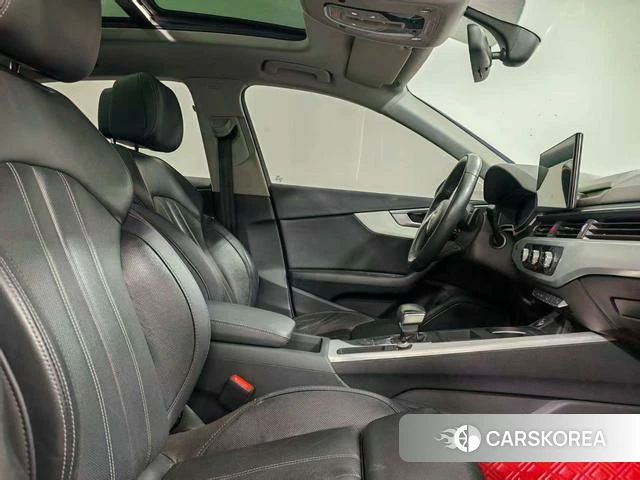 Audi A4L 2022 Белый из Китая, фото 3