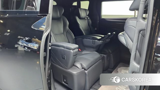 Toyota Alphard 4th Generation 2024 Черный из Кореи, фото 3