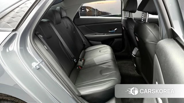 Hyundai The New Avante (CN7) 2024 Серый из Кореи, фото 3