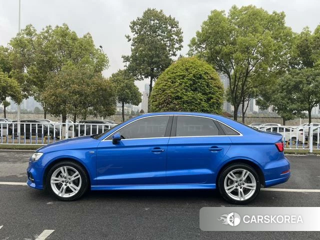 Audi A3 id 3889098 из Китая 3