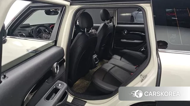 Mini Cooper Clubman 2021 Жемчужный цвет из Кореи, фото 3