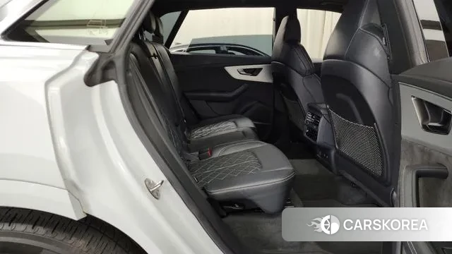Audi Q8 (4M) 2021 Белый из Кореи, фото 3
