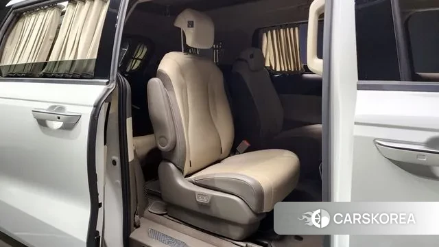 Kia Carnival 4th generation 2022 Белый из Кореи, фото 3
