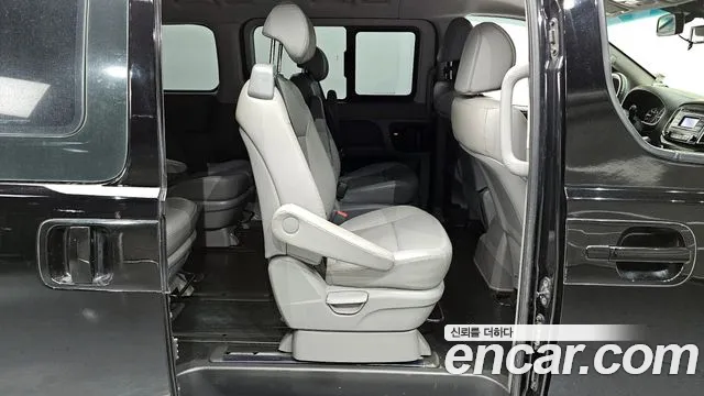 Hyundai The New Grand Starex 2020 Черный из Кореи, фото 3