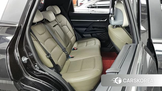 Ssangyong Torres 2023 Черный из Кореи, фото 3