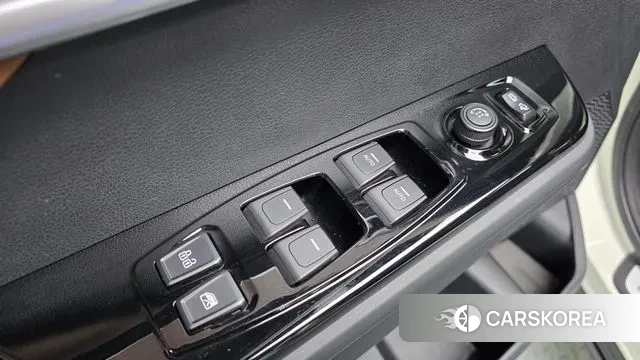 Ssangyong Torres 2024 Белый из Кореи, фото 3