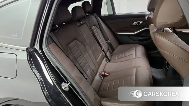 BMW 3 Series (G20) 2022 Черный из Кореи, фото 3