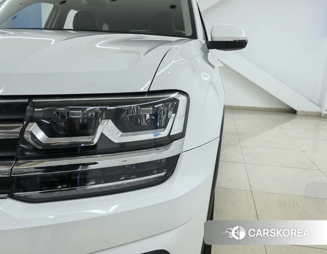 Volkswagen Tourang 2018 Белый из Китая, фото 3