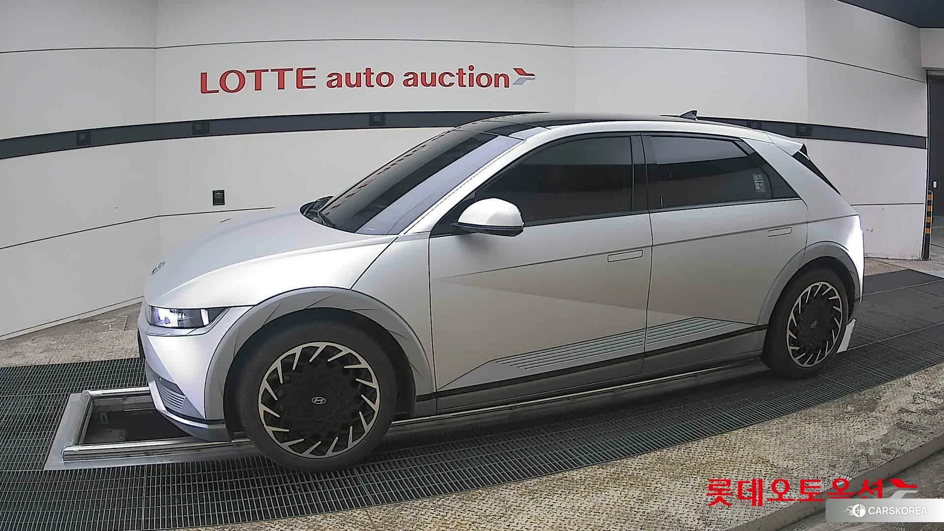 Hyundai IONIQ 5 2022 Gravity Gold Mat из Кореи, фото 3