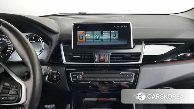 BMW 2 Series Active Tourer (F45) 2021 Белый из Кореи, фото 3