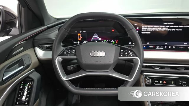 Audi Q5 (80A) 2025 Черный из Кореи, фото 3