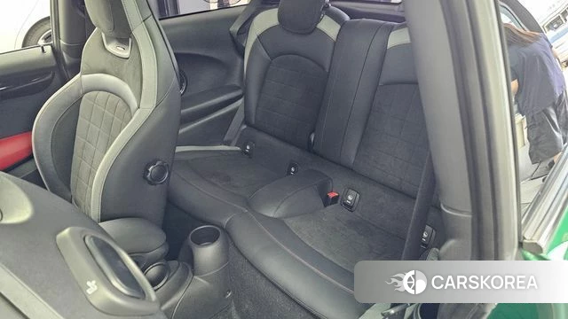 Mini Cooper S 2020 Зеленый из Кореи, фото 3