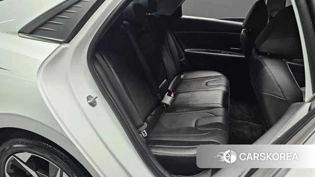 Hyundai Avante (CN7) 2022 Белый из Кореи, фото 3